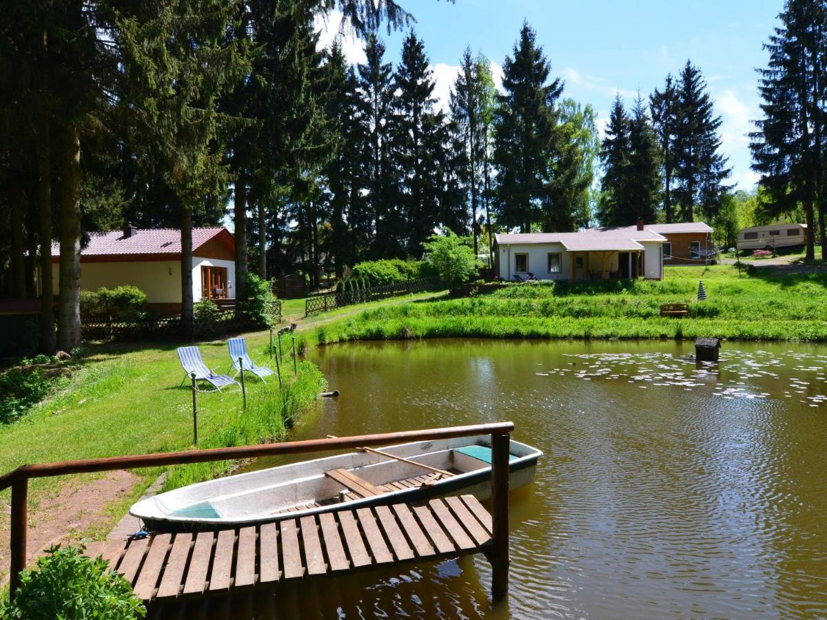 Beautiful Holiday Home With Covered Veranda Friedrichroda Eksteriør billede