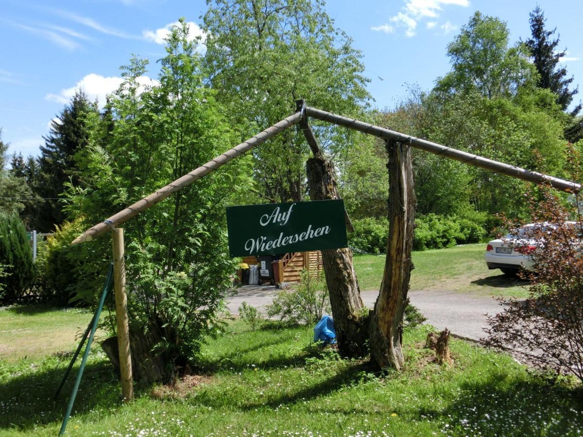 Beautiful Holiday Home With Covered Veranda Friedrichroda Eksteriør billede